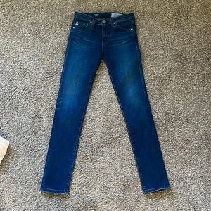 AG Adriano Goldschmied THE PRIMA cigarette leg.